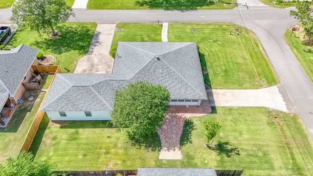 101 Central Lafourche Drive, Raceland, LA 70394