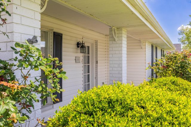 101 Central Lafourche Drive, Raceland, LA 70394