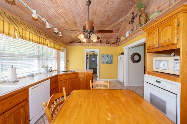 101 Central Lafourche Drive, Raceland, LA 70394