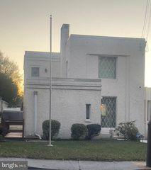 1025 CORNWALL RD, Lebanon, PA 17042