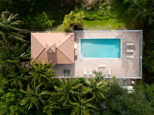 6463 Azura Lake Road, Lake Worth, FL 33463