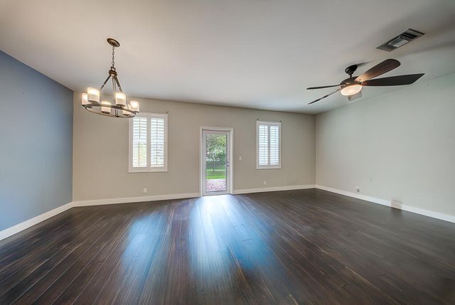6463 Azura Lake Road, Lake Worth, FL 33463