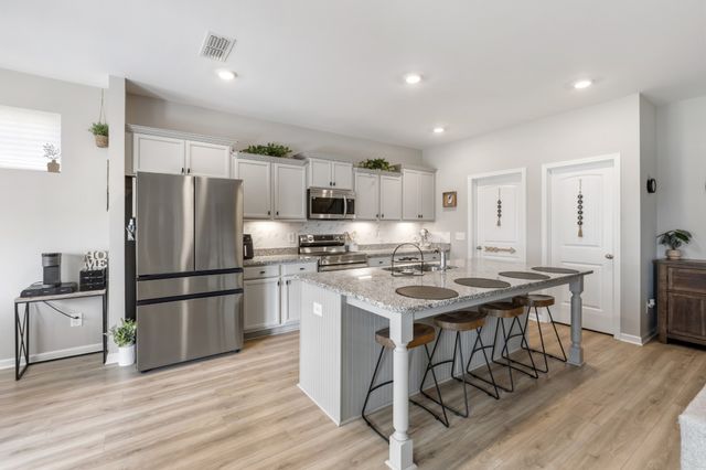 601 Lyla Dr, Spring Hill, TN 37174