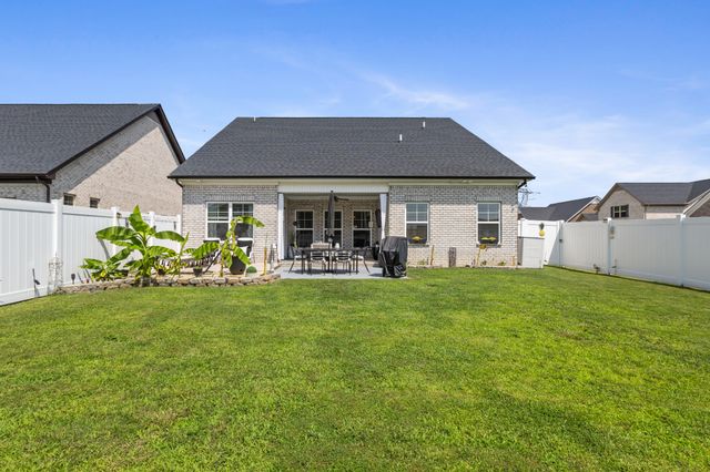 601 Lyla Dr, Spring Hill, TN 37174
