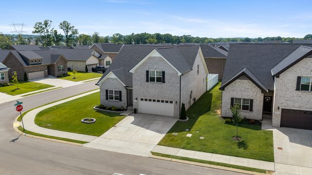 601 Lyla Dr, Spring Hill, TN 37174
