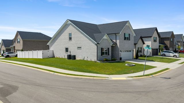 601 Lyla Dr, Spring Hill, TN 37174