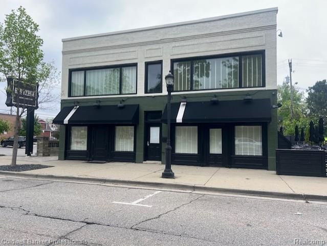 574 Auburn Street, Plymouth, MI 48170