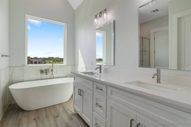 223 Vaughn Lane, Calera, OK 74730