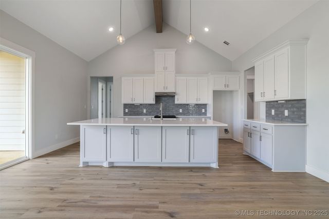 223 Vaughn Lane, Calera, OK 74730