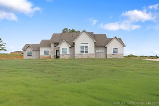 223 Vaughn Lane, Calera, OK 74730