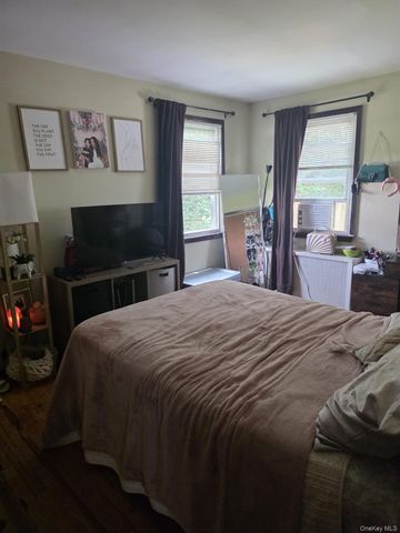 23 Seaman Neck Road, Dix Hills, NY 11746