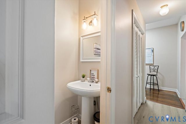 513 N 28th St, Richmond, VA 23223