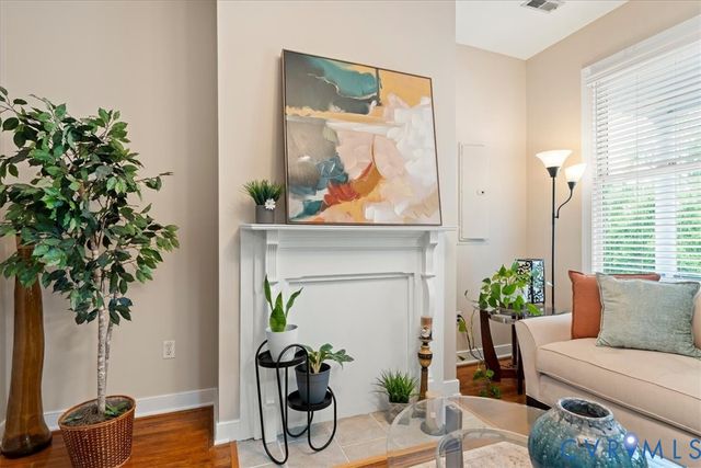 513 N 28th St, Richmond, VA 23223