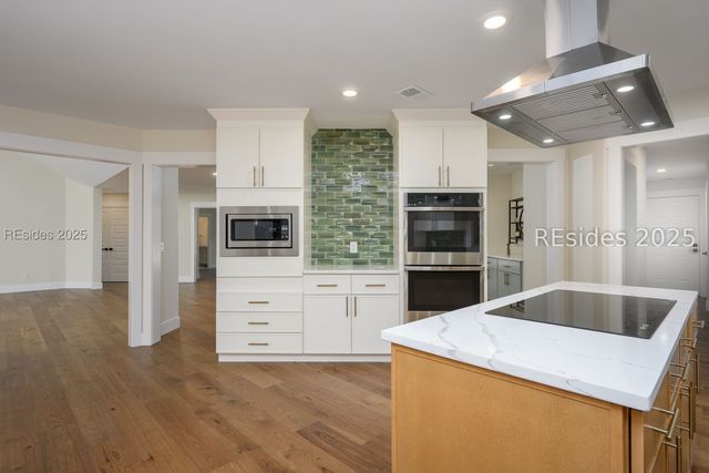 7 Whispering Pines Ct, Hilton Head Island, SC 29926