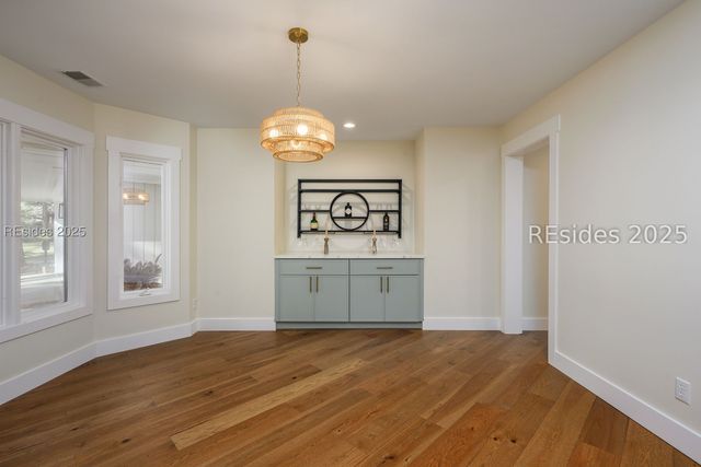 7 Whispering Pines Ct, Hilton Head Island, SC 29926