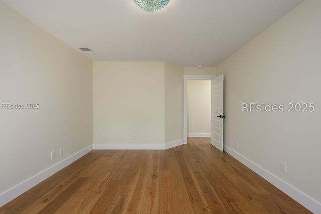 7 Whispering Pines Ct, Hilton Head Island, SC 29926