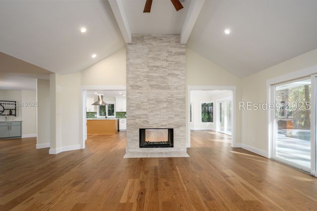 7 Whispering Pines Ct, Hilton Head Island, SC 29926