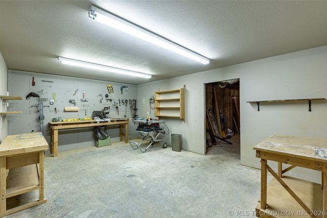 20655 Neel Road, Claremore, OK 74017