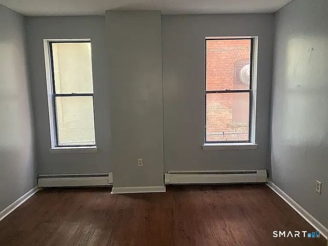 196 Park Street, Hartford, CT 06106
