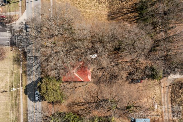 511 E Trade Street, Dallas, NC 28034