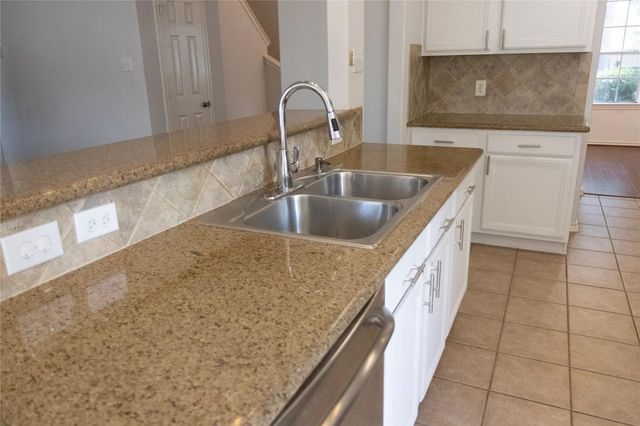 3022 Glenthorpe Ln, Katy, TX 77494