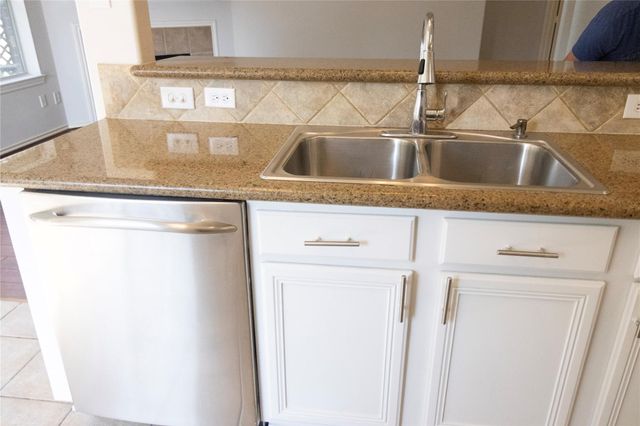 3022 Glenthorpe Ln, Katy, TX 77494