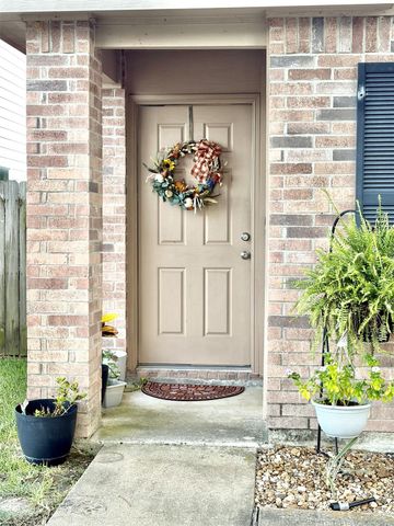 5211 Roth Forest Lane, Spring, TX 77389