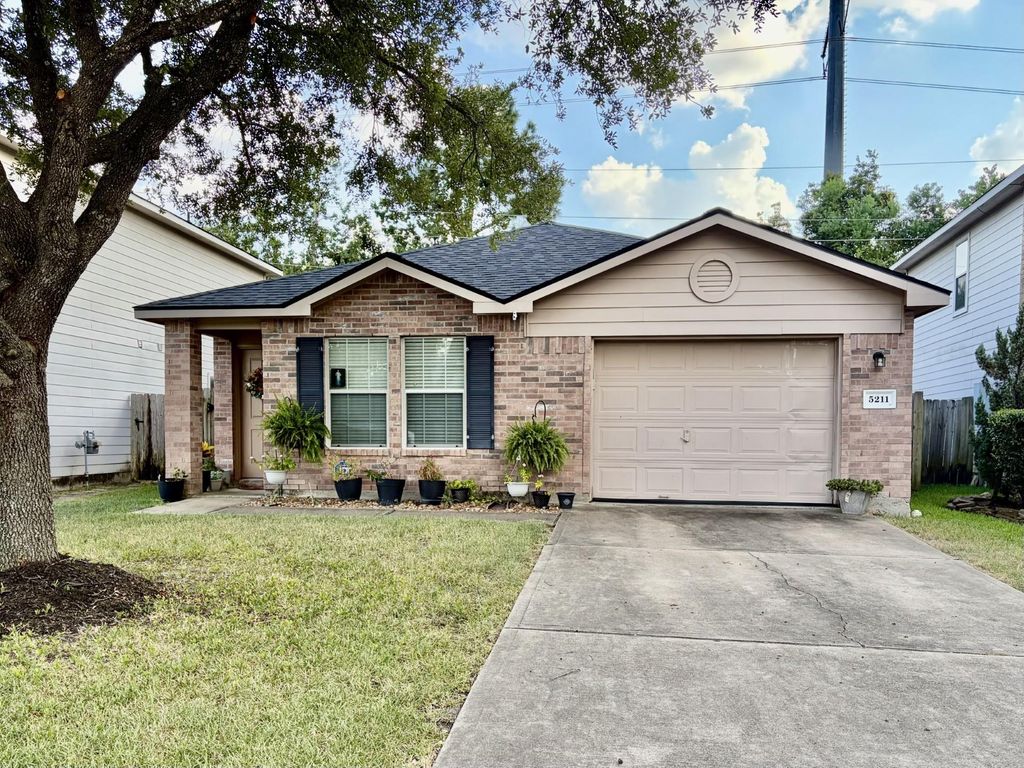 5211 Roth Forest Lane, Spring, TX 77389