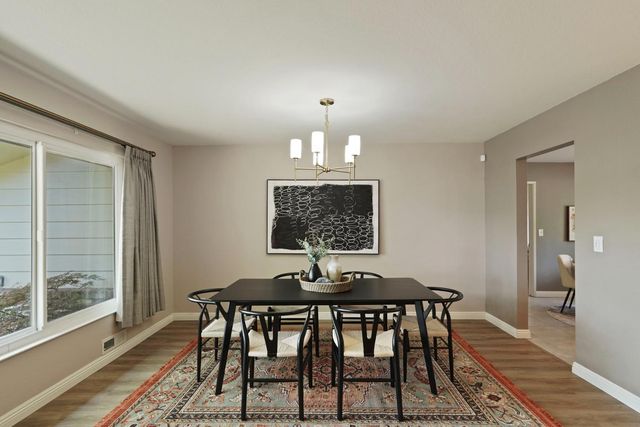 7439 Woodside Dr, Stockton, CA 95207