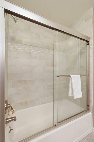 7439 Woodside Dr, Stockton, CA 95207