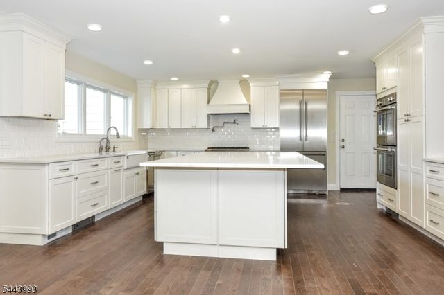 193 E Shore Trl, Sparta Twp., NJ 07871