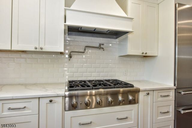 193 E Shore Trl, Sparta Twp., NJ 07871