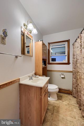 301 E WILLOW ST, Elizabethtown, PA 17022