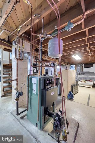 301 E WILLOW ST, Elizabethtown, PA 17022