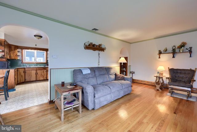 301 E WILLOW ST, Elizabethtown, PA 17022