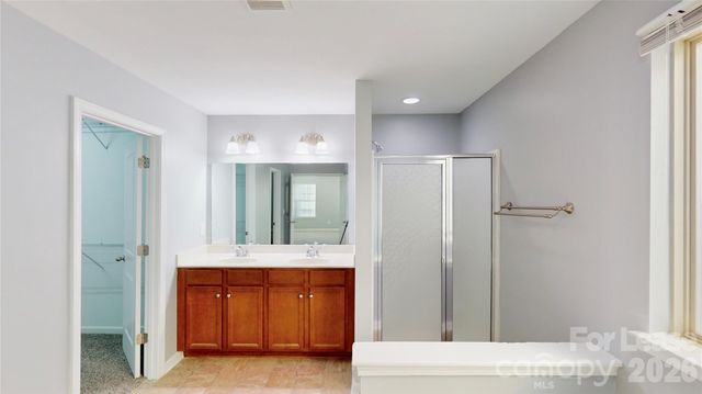 16126 Long Talon Way, Charlotte, NC 28278