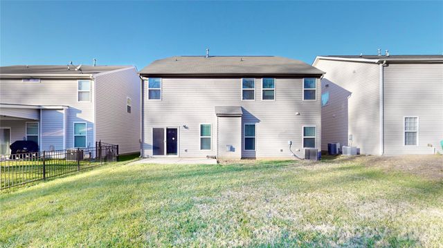 16126 Long Talon Way, Charlotte, NC 28278
