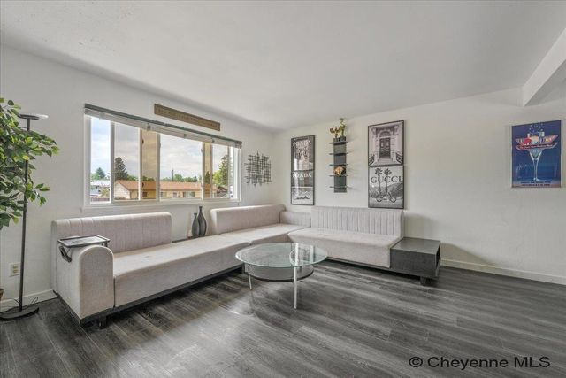 4729 LINDEN WY, Cheyenne, WY 82009