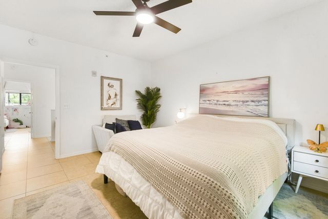 2916 Tuscany Court 104, Palm Beach Gardens, FL 33410