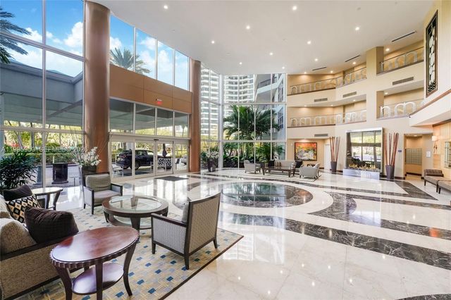 19101 NE 36th Ct 705, Aventura, FL 33180