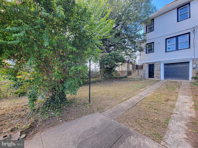 1016 WHITBY AVE, Lansdowne, PA 19050