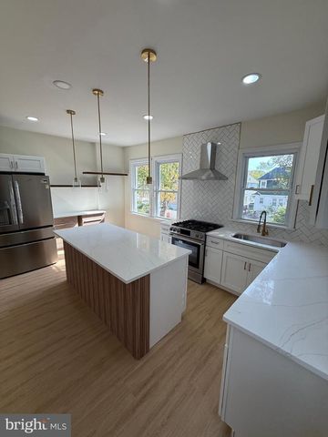 1016 WHITBY AVE, Lansdowne, PA 19050