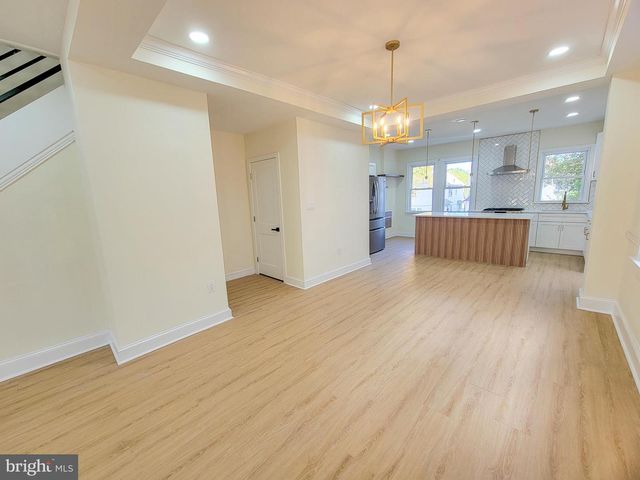 1016 WHITBY AVE, Lansdowne, PA 19050