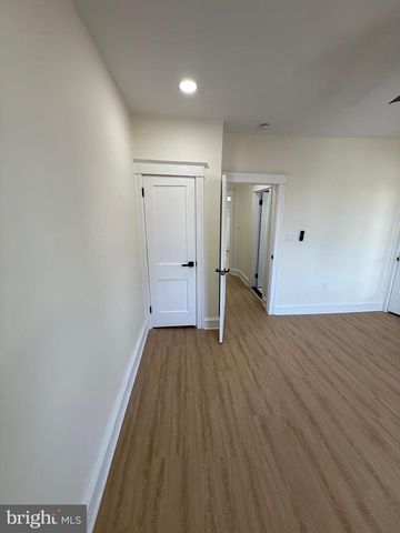 1016 WHITBY AVE, Lansdowne, PA 19050