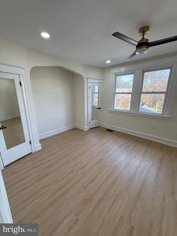 1016 WHITBY AVE, Lansdowne, PA 19050