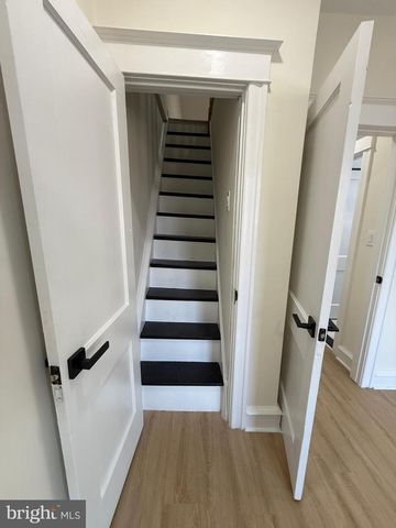 1016 WHITBY AVE, Lansdowne, PA 19050