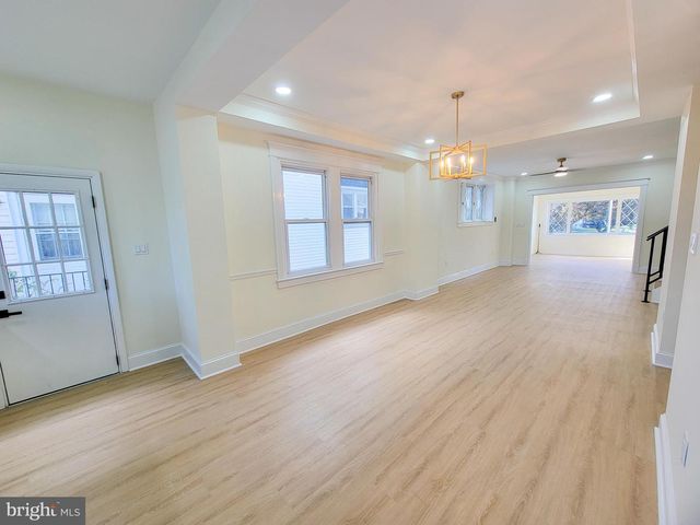 1016 WHITBY AVE, Lansdowne, PA 19050