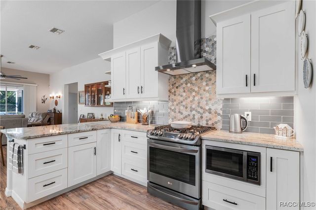 2344 N Andrea Point, Lecanto, FL 34461