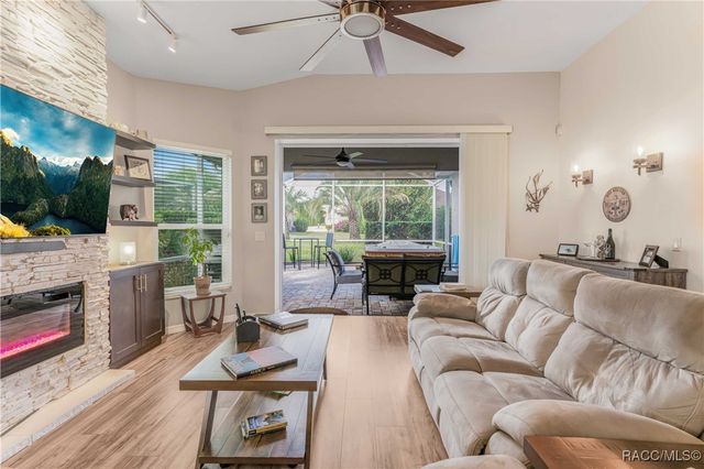 2344 N Andrea Point, Lecanto, FL 34461