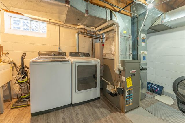 1826 Beaver Street, Dearborn, MI 48128